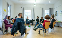 Young people in seminar / Photo: Thomas Müller