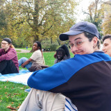 Discussion on the lawn in Goethepark 