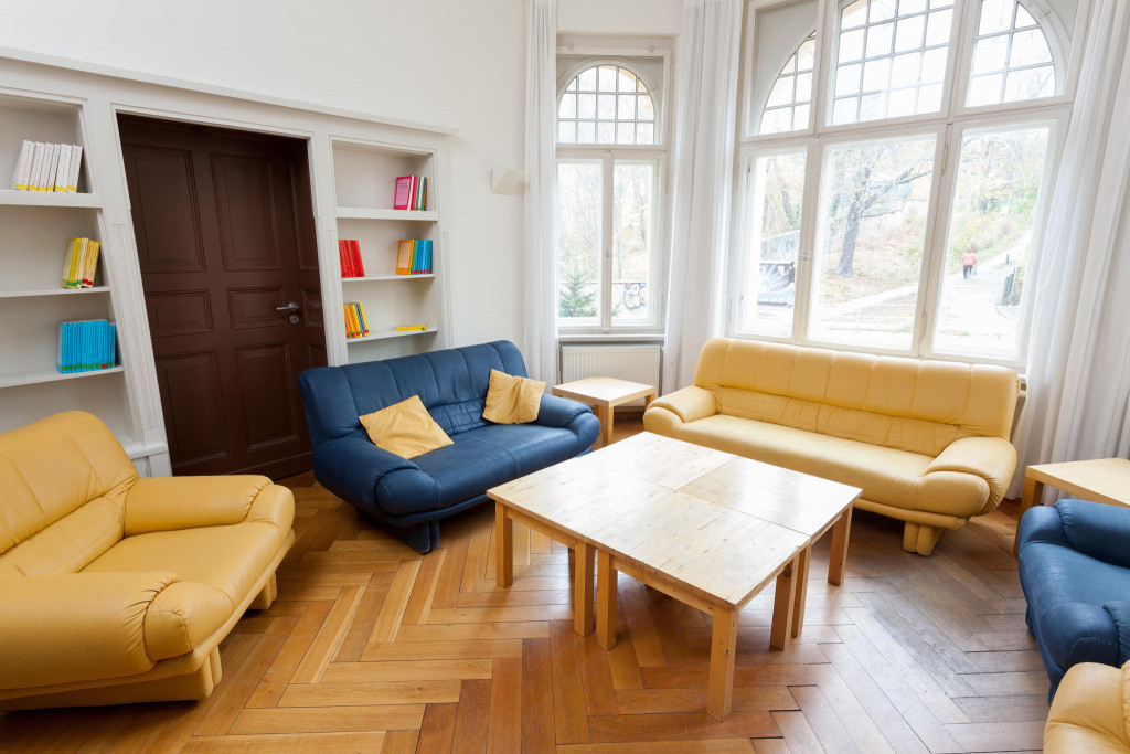 Lounge »Lissabon« in der »Gelben Villa«. 20m² für 9 Personen