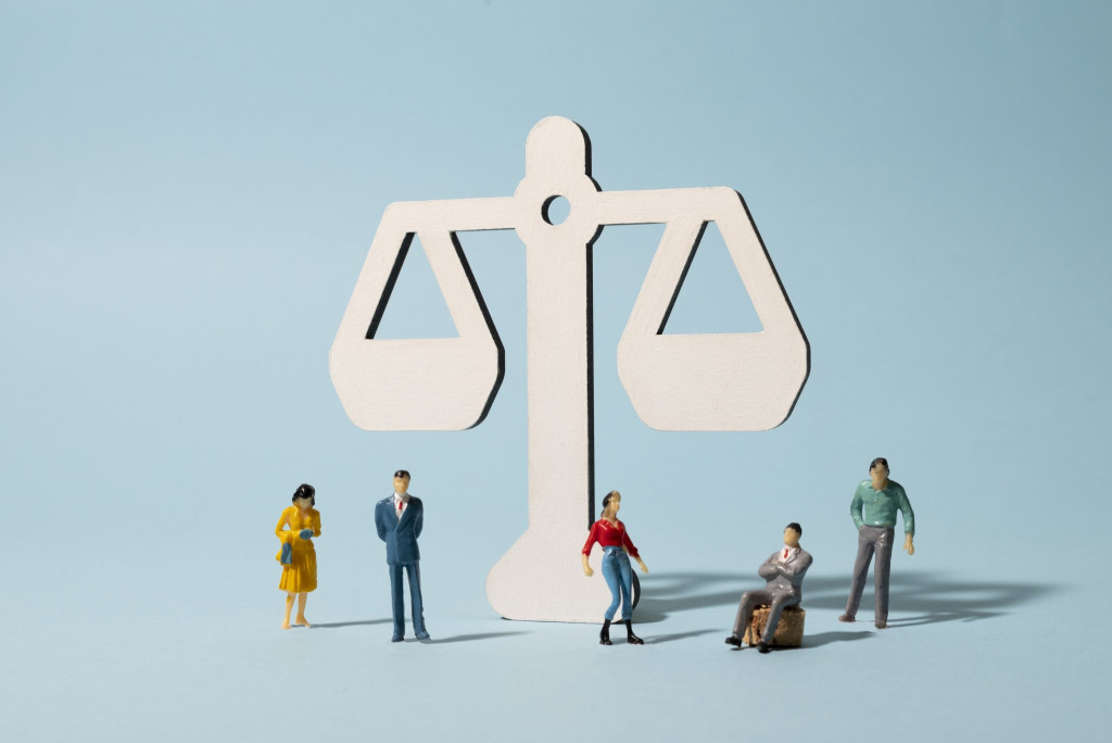 Classism and social justice (Photo: freepik)